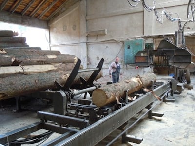Сейчас компания Wood-Mizer выпускает станки LT300 под новым названием WM3000
