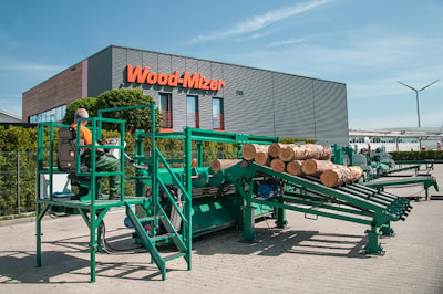 Автоматизированная тарная линия SLP2. Демонстрация во время слета дилеров Wood-Mizer летом 2014