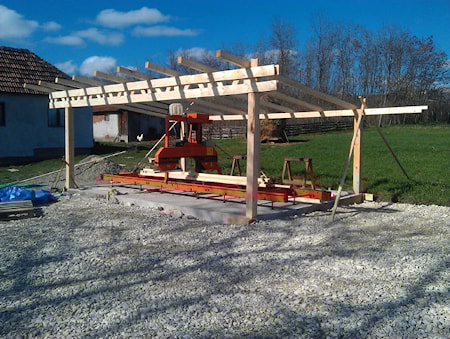 Ленточная пилорама Wood-Mizer LT15 на лесопилке "Strugara Nevena"