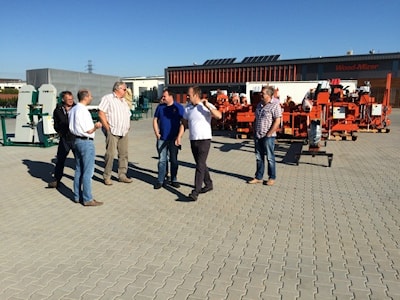 Деревообработчики из Латвии и Эстонии посетили завод Wood-Mizer в Польше