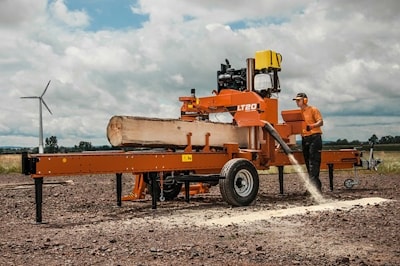 Услуги мобильной пилорамы в Беларуси