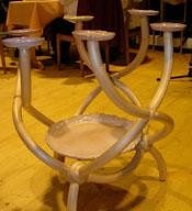 Латышский лесопильщик придумал способ соединения элементов мебели