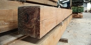 Ирландский производитель напольных покрытий пережил кризис благодаря собственной распиловке древесины  