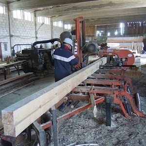 В литовской компании Nemedas станок Wood-Mizer LT40 бесперебойно работает уже 17 лет